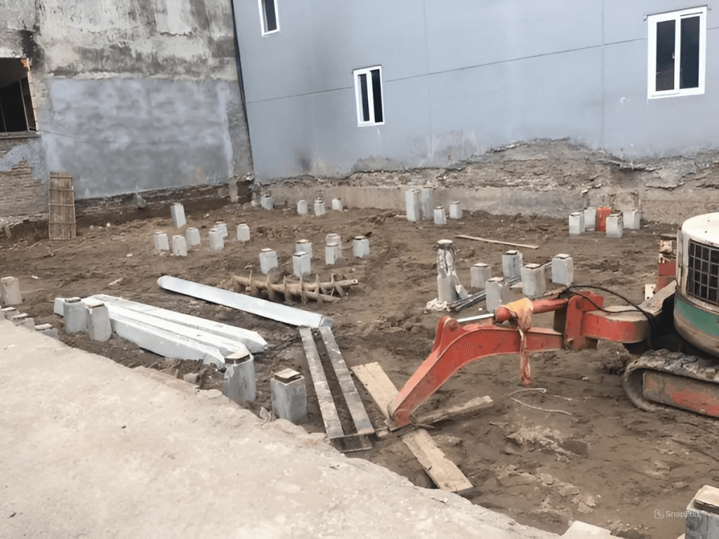 Ép cọc bê tông móng nhà