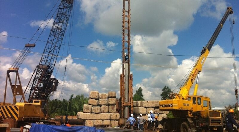 Máy ép cọc thuỷ lực là gì