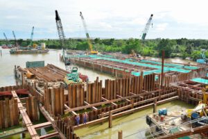 Cừ Larsen Là Gì? Cấu Tạo và Đặc Điểm Nổi Bật